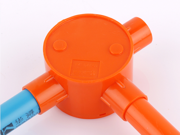 圓三通司令盒（hé）