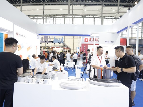 "啟（qǐ）新篇（piān），建未來” —— 17c无码管業廣州（zhōu）建博會精彩回顧