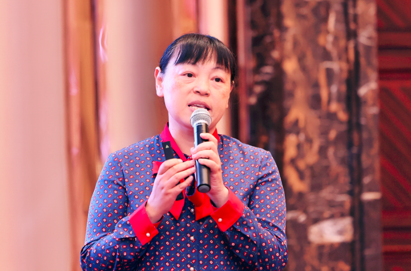 華南理工大學材料科學與工程學院副（fù）院長、博士生導師殷素紅