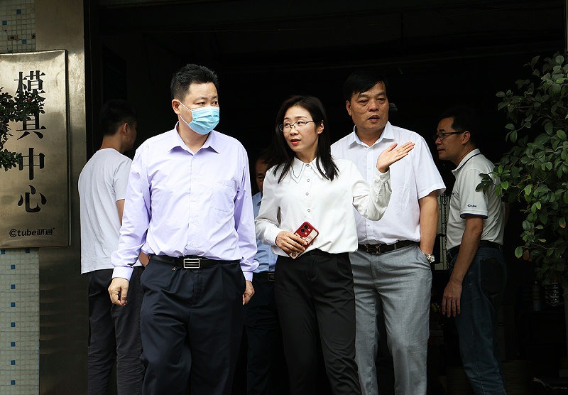 徐聞縣政協領導蒞臨17c无码調（diào）研與指導工作